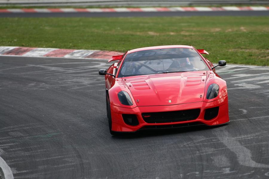  Ferrari 599XX 2009 года  (фото 9 из 13)